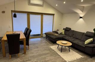 Wohnung mieten in 94336 Windberg, Hochwertige 3-Zimmer-Dachgeschosswohnung mit 2 Balkonen, Garage, 3 Stellplätzen und Garten