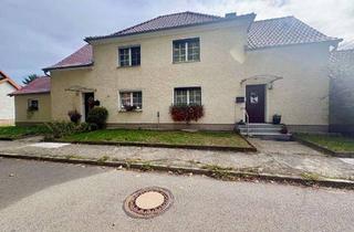 Doppelhaushälfte kaufen in Heimstättensiedlung 6a, 16761 Hennigsdorf, Doppelhaushälfte mit lebenslangen Wohnrecht auf großzügigem Grundstück in Hennigsdorf