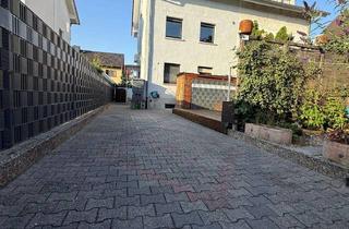 Doppelhaushälfte kaufen in 64347 Griesheim, Doppelhaushälfte mit Einliegerwohnung im Herzen von Griesheim