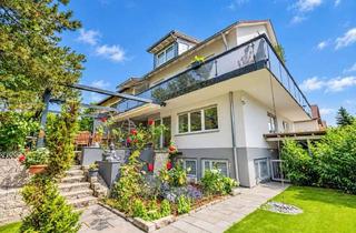 Haus kaufen in 78224 Singen, Drei Wohnungen, viele Möglichkeiten – gepflegtes Dreifamilienhaus in Singen