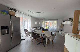Wohnung mieten in 71522 Backnang, Exklusive 3,5 Zi-Wohnung mit EBK, HMS, Terrasse, Garage mit Wallbox in KFW 60 Haus in Backnang