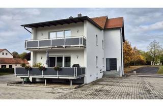 Wohnung mieten in St.-Michael-Straße 13, 92284 Poppenricht, Alltagstaugliche 4-Zimmer-Wohnung mit Balkon in Poppenricht