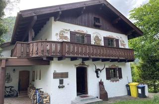 Haus kaufen in Werdenfelser Straße 26, 82488 Ettal, Wohnen, wo andere Urlaub machen – charmante Haushälfte in traumhafter Berglandschaft