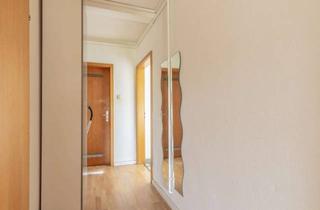 Wohnung kaufen in 70563 Vaihingen, 3-Zimmer DG-Wohnung in Bestlage: Stuttgart Vaihingen