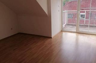 Wohnung kaufen in Bergstraße, 15749 Mittenwalde, Bezugsfreie 2-Zimmer-Wohnung mit Balkon, Keller & Stellplatz in Motzen