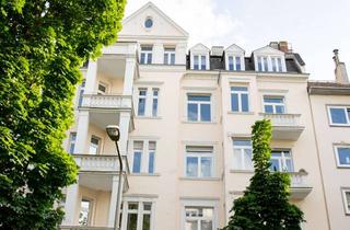 Wohnung kaufen in 65187 Wiesbaden, TRAUMHAFTE ALTBAUWOHNUNG ++ Familienfreundliche 3 Zimmer Altbauwohnung mit zwei Balkonen ++ TOP LAGE