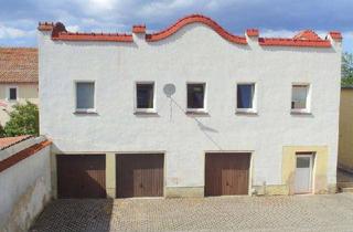 Wohnung mieten in Radeburger Straße 17, 01558 Großenhain, Ab Januar 2027: Kleine 4-Zimmer-Wohnung mit Laminatboden im Hinterhaus * modernes Bad mit Badewanne