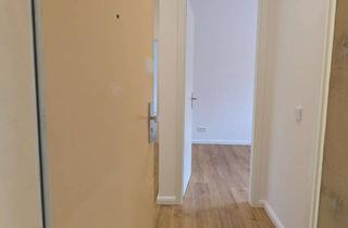 Wohnung mieten in Unter Den Eichen 57, 12203 Lichterfelde, 1,5-Zimmer-WE in Lichterfelde-West mit EBK und Balkon