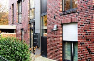 Wohnung mieten in 49661 Cloppenburg, Lichtdurchflutete City-Whg. m. EBK und Balkon, 2.OG, in mod. Eigentumswohnanlage