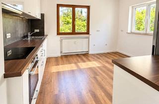Wohnung mieten in Hengstetter Steige 12, 75365 Calw, Hochwertige 4,5 Zimmer-Wohnung in Top Lage von Calw