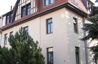 Wohnung mieten in Karl-Liebknecht-Straße, 08412 Werdau, Gemütliche 2-Raum-DG-Wohnung in Werdau-West mit Einbauküche