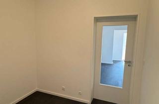Wohnung mieten in 85598 Baldham, Erstbezug nach Sanierung: Helle 3-Zi-Whg mit gr. Garten, ruhig, EBK, 2 Bäder, Garage