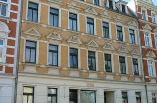 Wohnung mieten in Bahnhofstraße 19, 04720 Döbeln, Klein, aber fein! Hübsche 2-Raum-Wohnung mit offener Küche und Balkon im Erdgeschoss