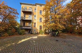 Wohnung kaufen in 01309 Dresden, Bezugsfrei und neu renovierte 3-Raum Wohnung im Dachgeschoss - Striesen!