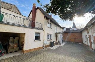 Haus kaufen in 65239 Hochheim, Denkmalgeschützte Hofreite in Hochheim-Massenheim mit Entwicklungspotenzial