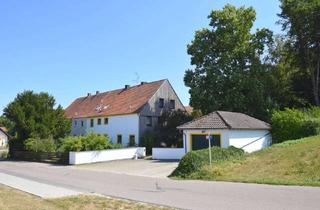 Haus kaufen in 85402 Kranzberg, Kranzberg: Großzügiges Landhaus, DHH, auf parkähnlichem Grundstück, Wohnen mit Charme und viel Platz