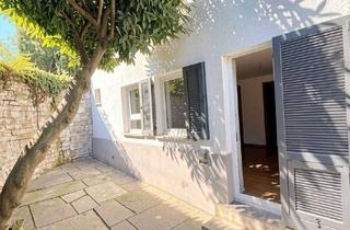 Mehrfamilienhaus kaufen in 70469 Feuerbach, Charmantes Mehrfamilienhaus zwei der insgesamt drei Wohnungen frei !