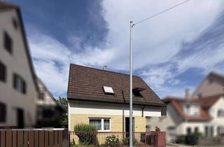 Einfamilienhaus kaufen in 70597 Degerloch, Rarität auf dem Degerlocher Immobilienmarkt! Freistehendes Einfamilienhaus mit Potenzial