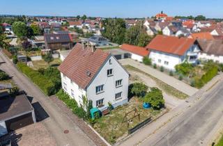 Einfamilienhaus kaufen in 88471 Laupheim, Mit großem Entwicklungspotenzial! Großzügiges Einfamilienhaus mit durchdachtem Grundriss & Garten