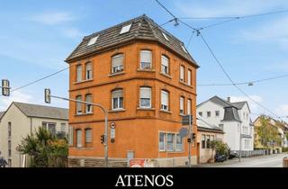 Wohnung kaufen in 70435 Zuffenhausen, Zentral und viel Potenzial: 3-Zimmer-Altbauwohnung in Stuttgart-Zuffenhausen