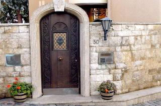 Wohnung mieten in Pfaugasse 30, 55276 Oppenheim, Repräsentative Altstadt-Residenz in denkmalgeschützem Zweifamilienhaus mit Terrasse und Garten