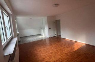 Wohnung mieten in 33332 Gütersloh, helle 3-Zimmer Küche Bad mit Bürozimmer im Zweifamilienhaus in Gt Kattenstroth