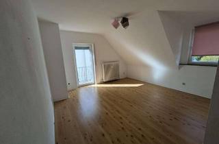 Wohnung mieten in Auf Dem Zaun, 53518 Wimbach, Alltagstaugliche 4-Zimmer-Wohnung in Wimbach