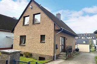 Einfamilienhaus kaufen in 23569 Kücknitz, Freistehendes Einfamilienhaus auf Eigenland zentral in Kücknitz