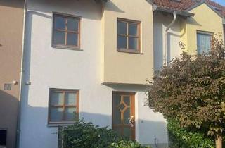 Haus mieten in Philipp-Häring-Straße 10 1/3, 86157 Pfersee, TOP RMH in AUGSBURG (Pfersee-Süd in den Uhlandwiesen) in ruhigen Wohn-/Spielstrassen Wohngebiet