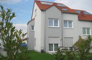 Haus mieten in Via Claudia, 86462 Langweid, TOP gepflegte DHH mit Südgarten in Langweid am Lech bei Augsburg