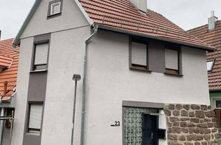 Haus mieten in Altburger Straße 23a, 75365 Calw, Charmante, umfassend renovierte Wohnung mit eigenem Eingang in zentraler Lage von Calw