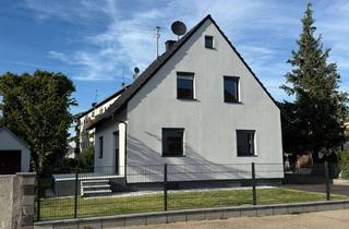 Haus mieten in Doktor-Rau-Straße 27, 89340 Leipheim, Viel Platz für den Alltag in diesem Einfamilienhaus in Leipheim