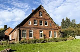 Garagen kaufen in 21224 Rosengarten, Historisches Backsteingebäude mit Geschichte und vielseitigen Nutzungsmöglichkeiten