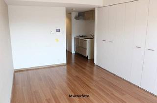 Wohnung kaufen in 31737 Rinteln, 3-Zimmer-Wohnung mit Balkon - provisionsfrei