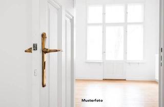 Wohnung kaufen in 08523 Plauen, 1-Zimmer-Wohnung mit eigenem TG-Stellplatz - provisionsfrei