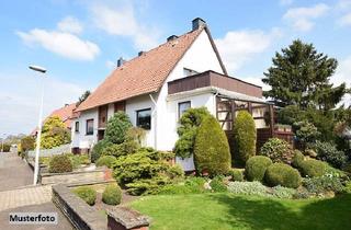 Haus kaufen in 44534 Lünen, 2-Familienhaus, Garten, 3 Garagen 2 Stellplätze + provisionsfrei +