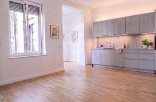 Wohnung mieten in 13156 Berlin, Stilvolles Wohnen auf zwei Ebenen: Exklusiv sanierte KfW 55 - Maisonette mit eigenem Gartenidyll
