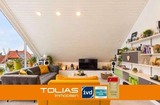 Wohnung kaufen in 70619 Riedenberg, Blick frei fürs neue Zuhause: Großzügige Dachgeschosswohnung mit Balkon, Garage und grüner Aussicht!