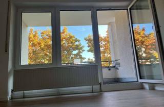 Wohnung kaufen in Schwambergerstraße 61, 89150 Laichingen, Provisionsfrei: Tolle 2-Zimmer Wohnung mit Balkon/Aufzug und TG-Stellplatz ***sofort beziehbar***