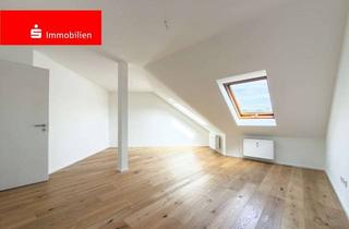Wohnung kaufen in 63538 Großkrotzenburg, Courtagefrei: Lichtdurchflutete Dachgeschosswohnung mit hochwertiger Modernisierung