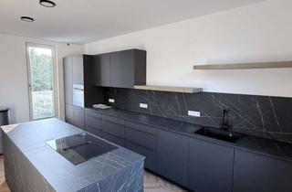 Wohnung mieten in Hohenheimerstraße 64, 70184 Mitte, Einzigartiger Altbaucharakter trifft auf modernes Wohnen und zeitlose Eleganz