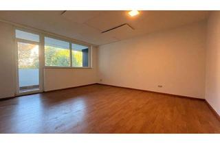 Wohnung mieten in 35037 Marburg, Großzügige 1-Zimmer-Wohnung in zentraler Lage mit Balkon und Tiefgaragenstellplatz