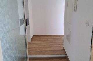 Wohnung mieten in Markt 19, 06682 Teuchern, Die perfekte Alternative zum Haus – großzügige 4-Zimmer-Wohnung in zentraler Lage von Teuchern