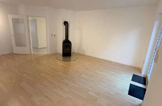 Wohnung mieten in 27793 Wildeshausen, Im Ergeschoß mit Terrasse u. kl. Garten, 3 ZKB, EBK, HWR, Waschtrockner, Kaminofen, Carport mit AR