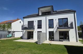 Wohnung mieten in 93049 Westenviertel, Exklusive Neubau-Wohnung mit Süd-Balkon in bester Lage