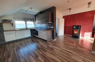 Wohnung mieten in 72644 Oberboihingen, Modernisiertes Wohnglück: 2,5-Zimmer-Dachgeschosswohnung in Oberboihingen