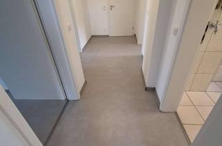 Wohnung mieten in 45525 Hattingen, Renovierte 3-Zimmer-Dachgeschosswohnung in Hattingen-Mitte