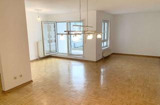 Wohnung mieten in Schillerstr. 20, 61476 Kronberg, Schöne 78 m² Wohnung im 1. OG, Terrasse, Garage