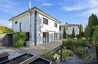 Einfamilienhaus kaufen in 88477 Schwendi, Lebensraum! Großzügiges Einfamilienhaus mit Sommergarten, Terrasse und Garten mit Teich