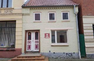 Haus kaufen in 19386 Lübz, Eine Rarität in Lübz